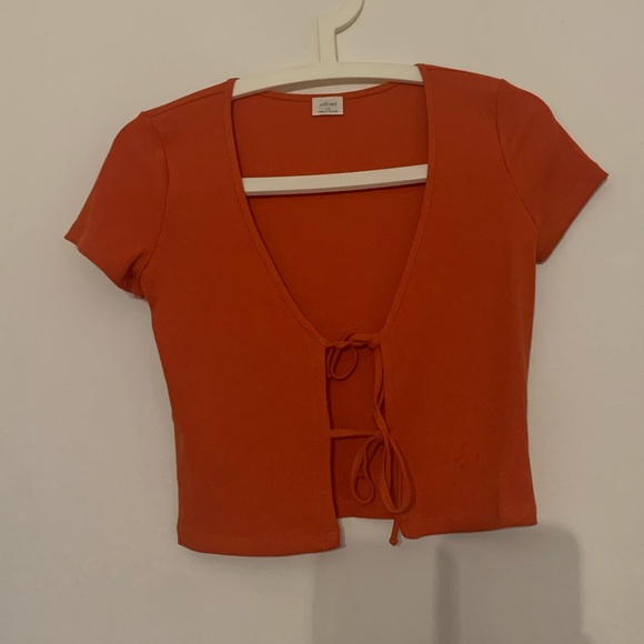 Aritzia Wilfred free tie top - Picture 5 of 8